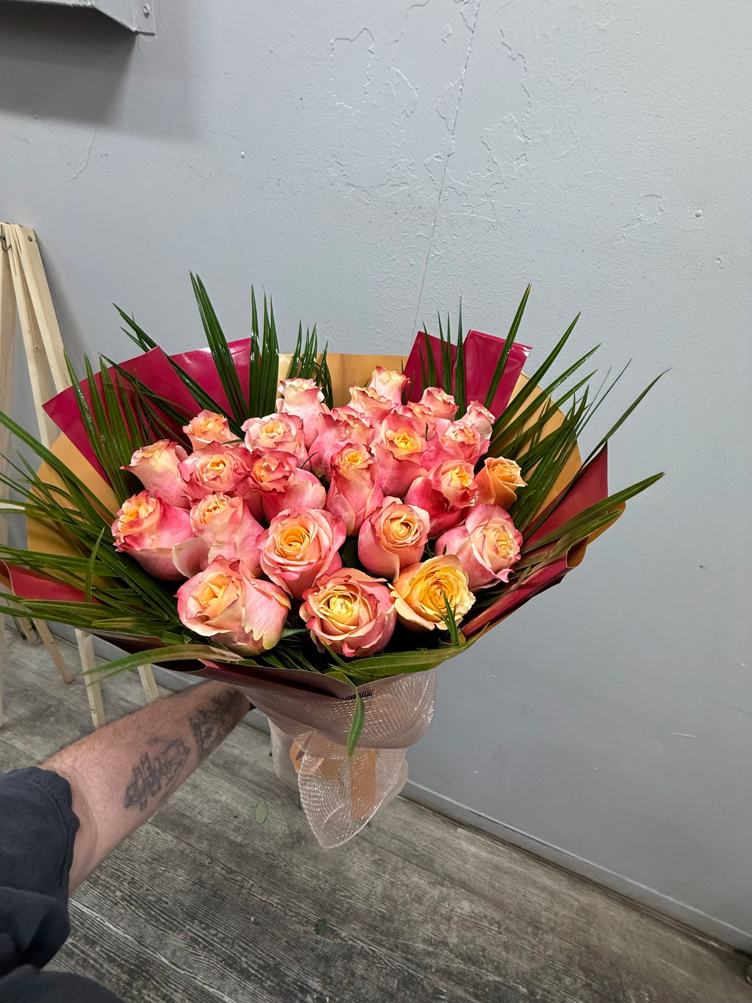 25 Rose Bouquet – Pretty Petals SD