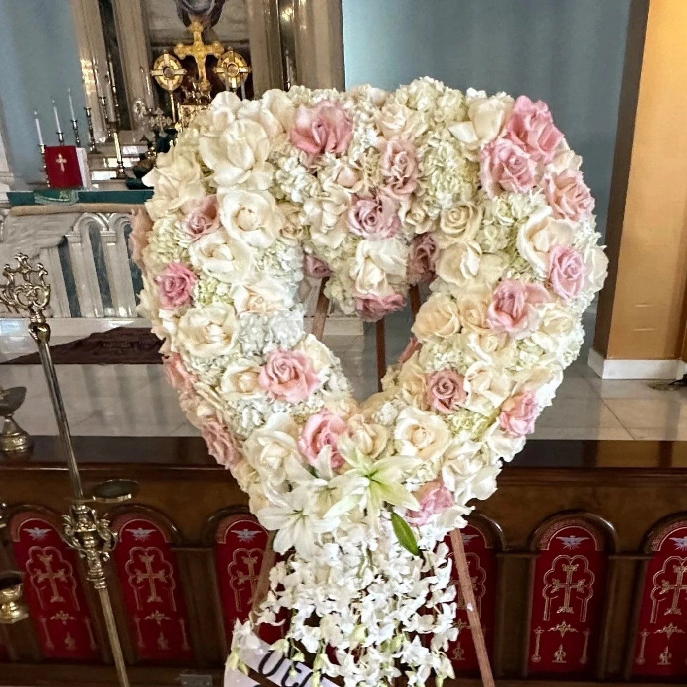 Floral Heart Mixed Flowers Side